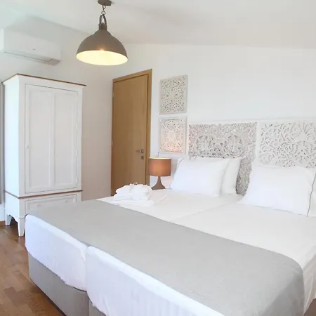 Willa Capro - Milos Bay Villas