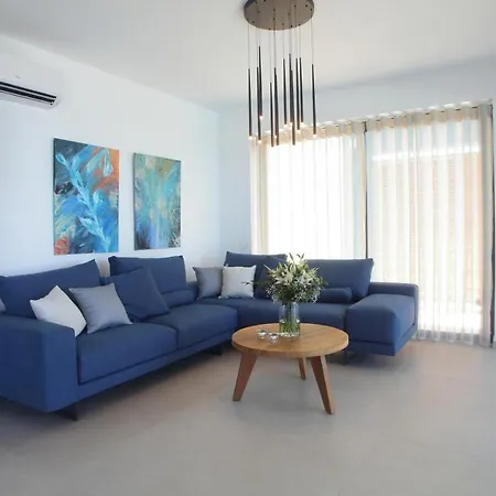 Capro - Milos Bay Villas Áyios Nikítas