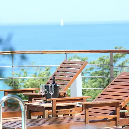 Villa Capro - Milos Bay Villas Agios Nikitas