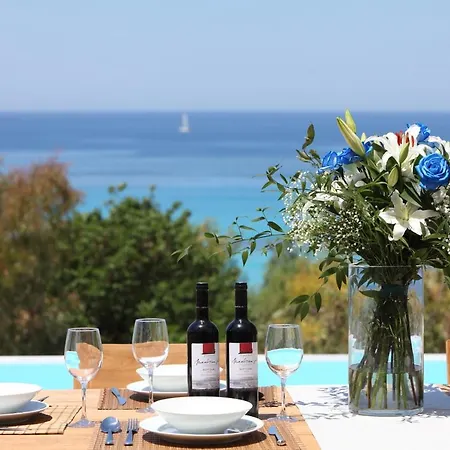 Capro - Milos Bay Villas * Agios Nikitas