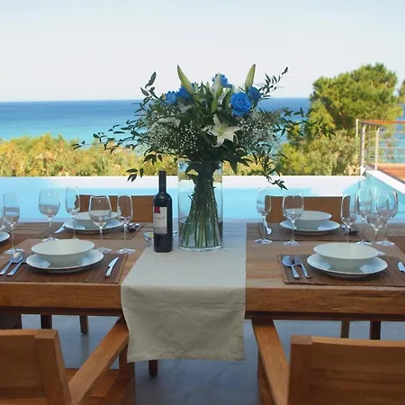 Capro - Milos Bay Villas * Agios Nikitas