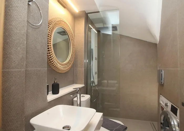 Villa Capro - Milos Bay Villas