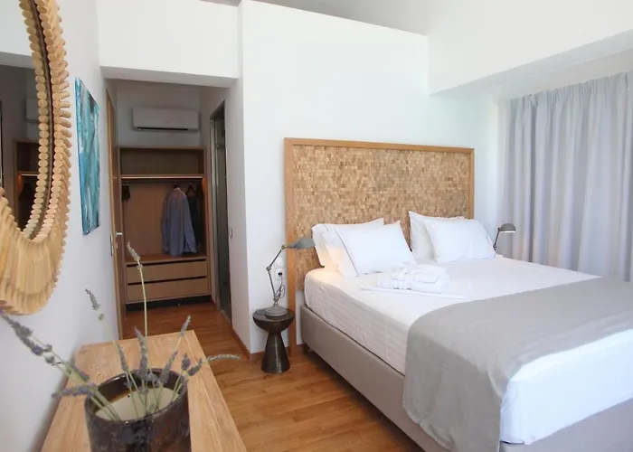 Villa Capro - Milos Bay Villas